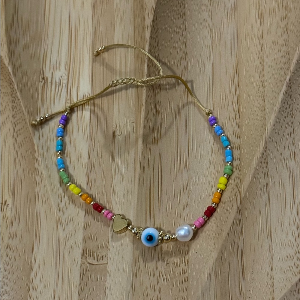Peak eye colorful bracelet